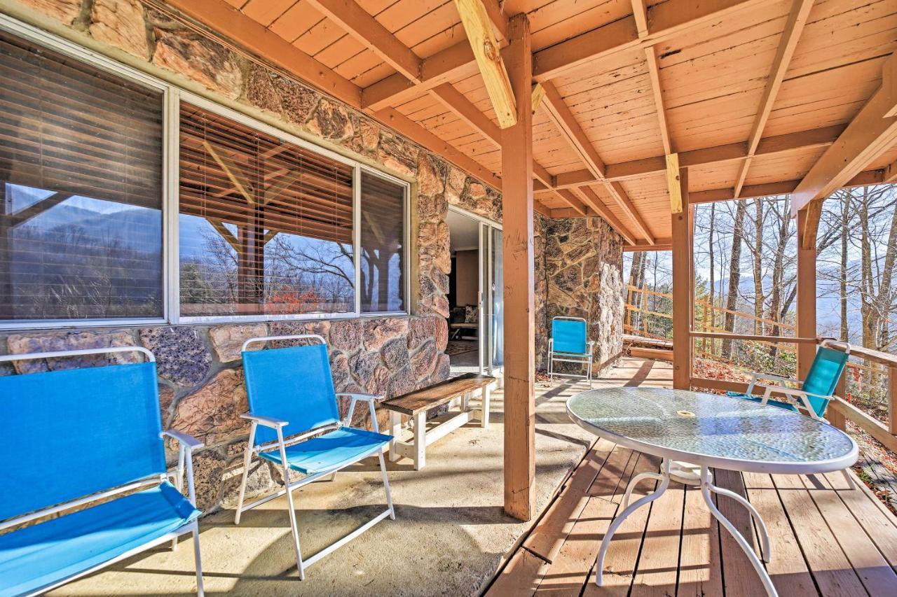 Mountain-View Maggie Valley House With Spacious Deck Exterior photo